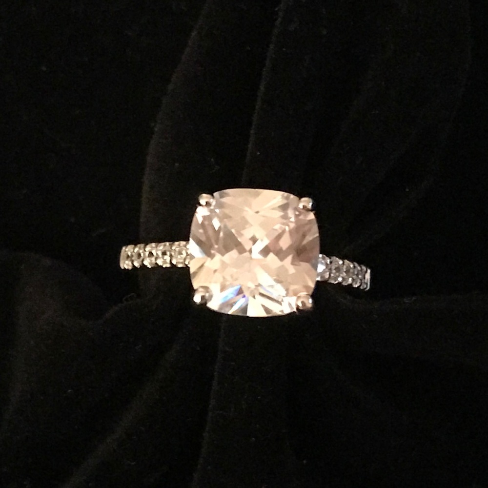 🛍 Sterling Silver 925 Princess Cut Gem Ring NWT